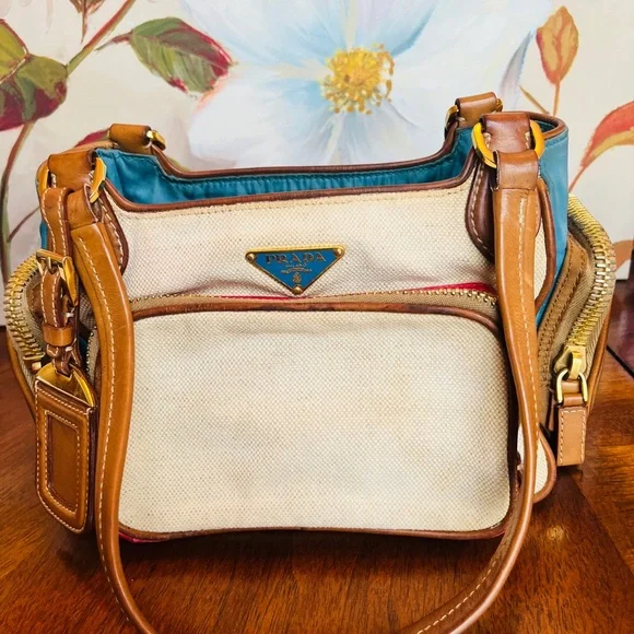 Prada Vintage Beige Mixed Material Multicolor Bag w/Leather Trim & Teal Interior - Picture 3 of 17